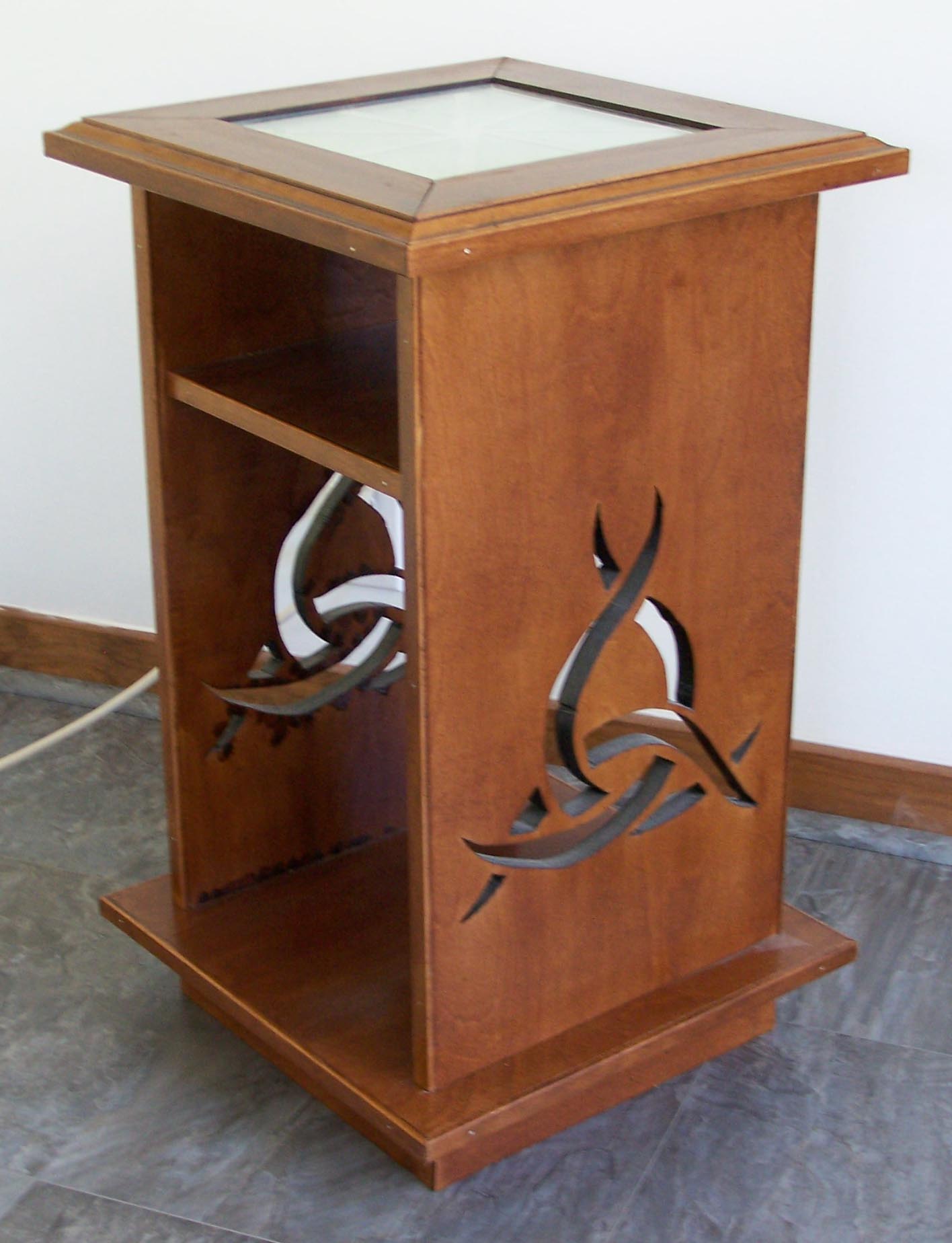 endtable.jpg